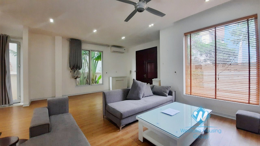 Adjacent four bedroom villas with backyard for rent in Vinhome Riverside Long Bien